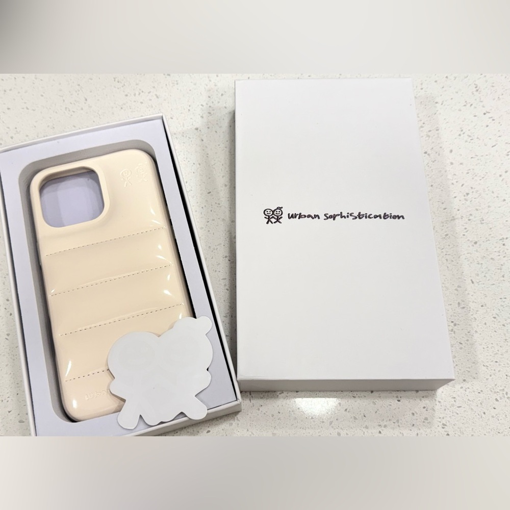 Urban Sophistication Phone Case (oat)